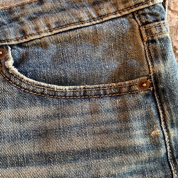 Lucky Brand Women’s Cut Off Jean Shorts (Size 27) / (Size 4) - Picture 4 of 8